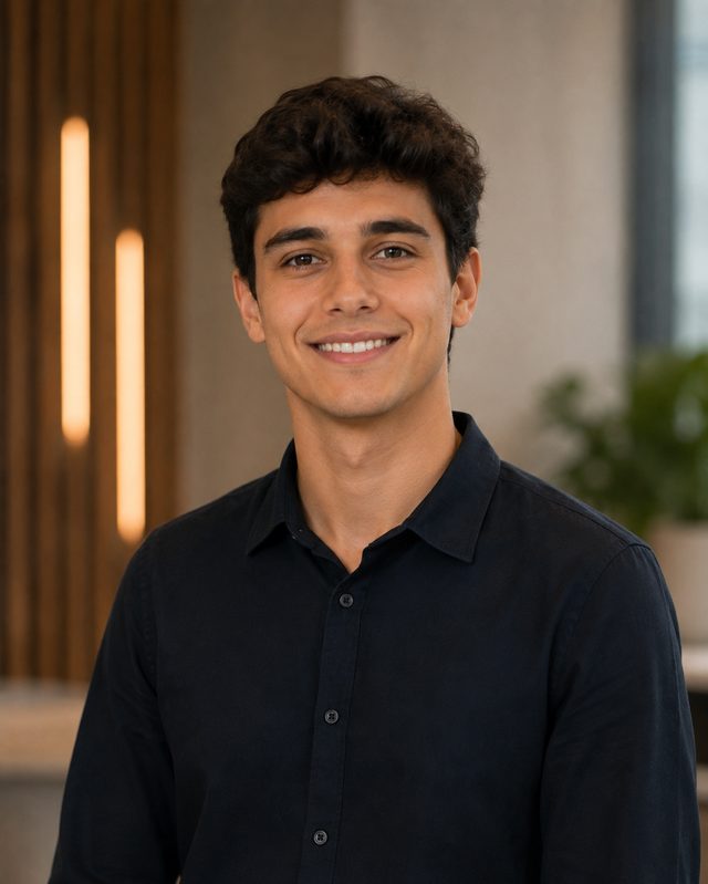 Felipe Castanheira, Programador Júnior da ConnectCondo